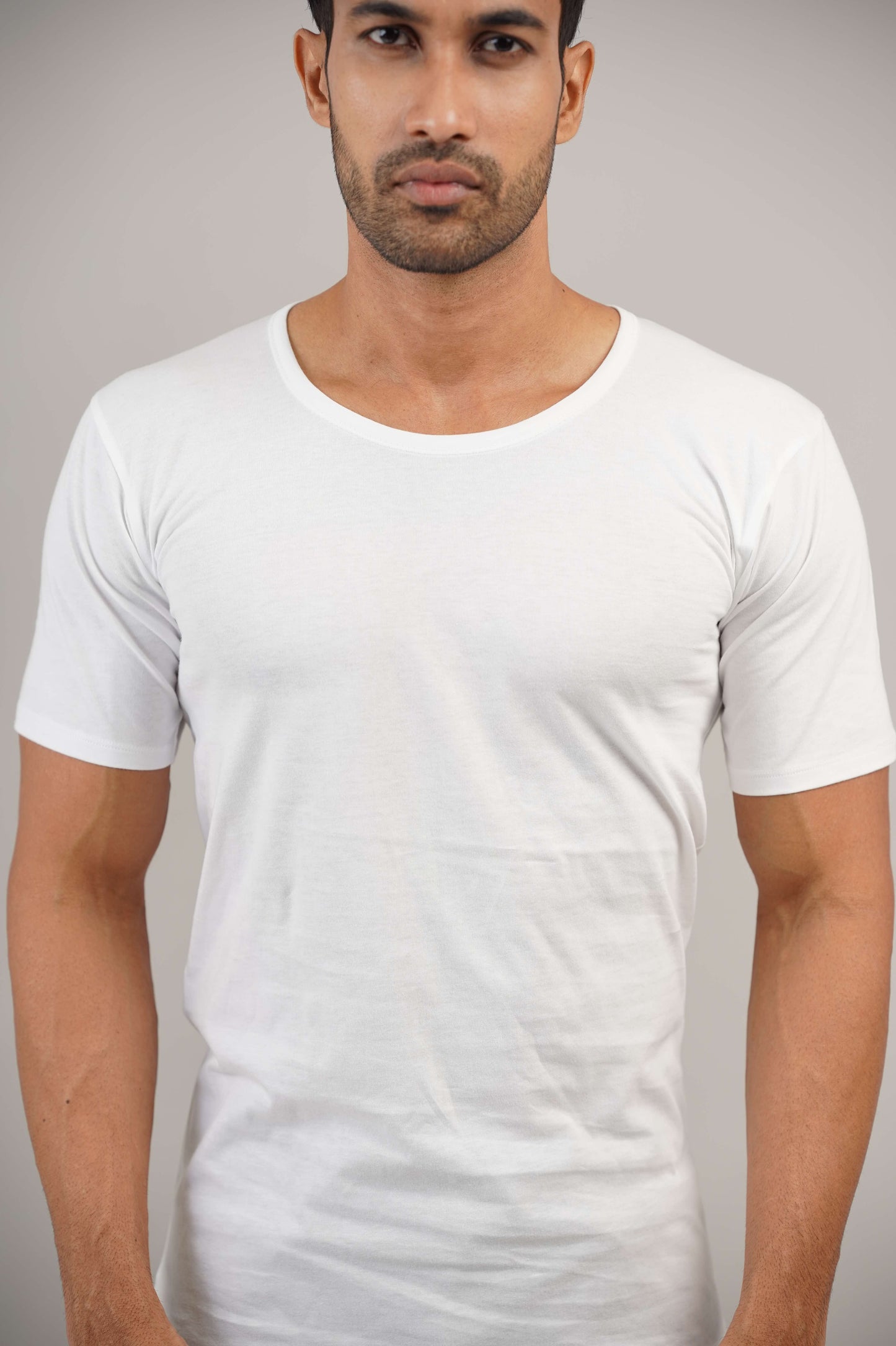 VEST WITH SLEEVE