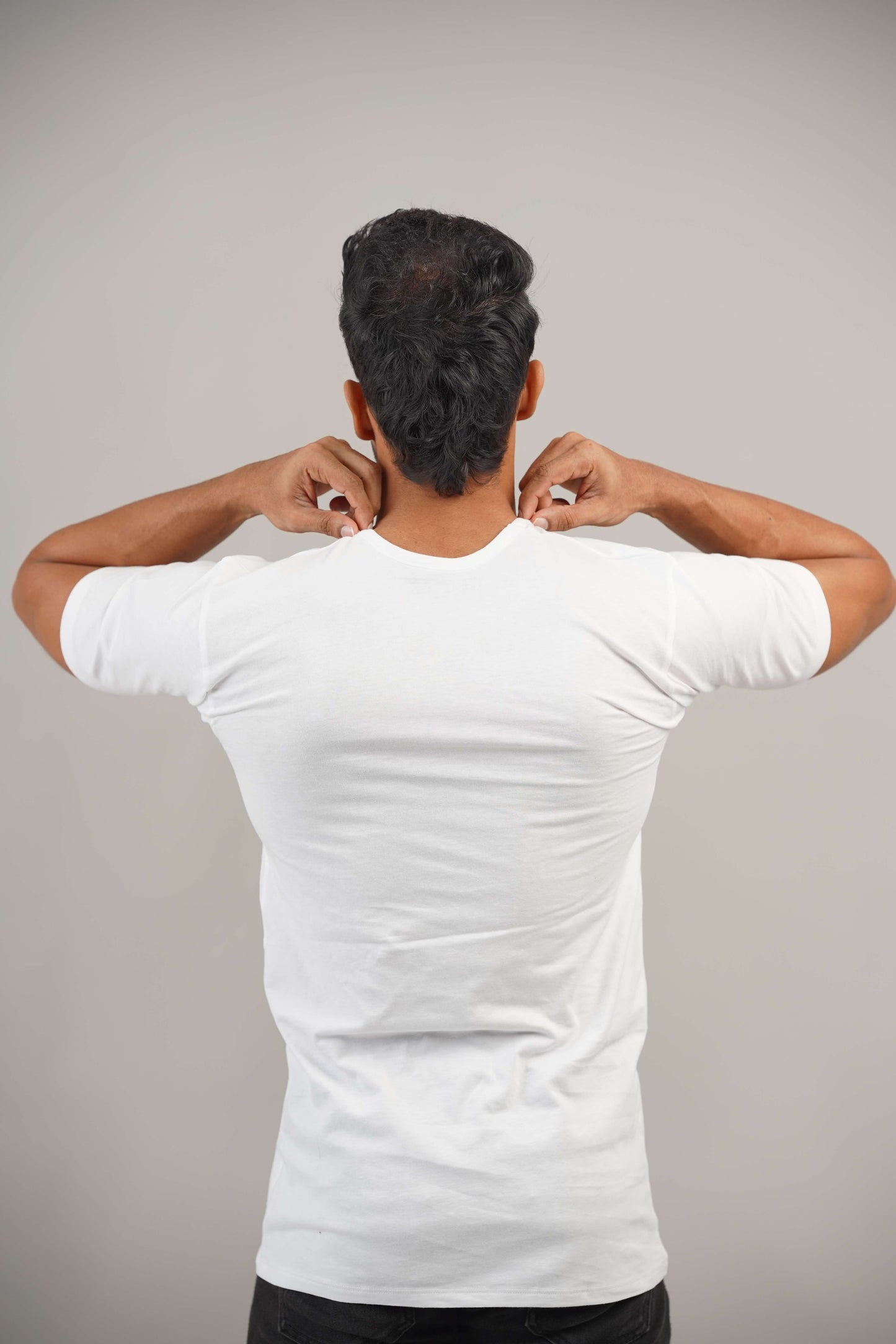 VEST WITH SLEEVE