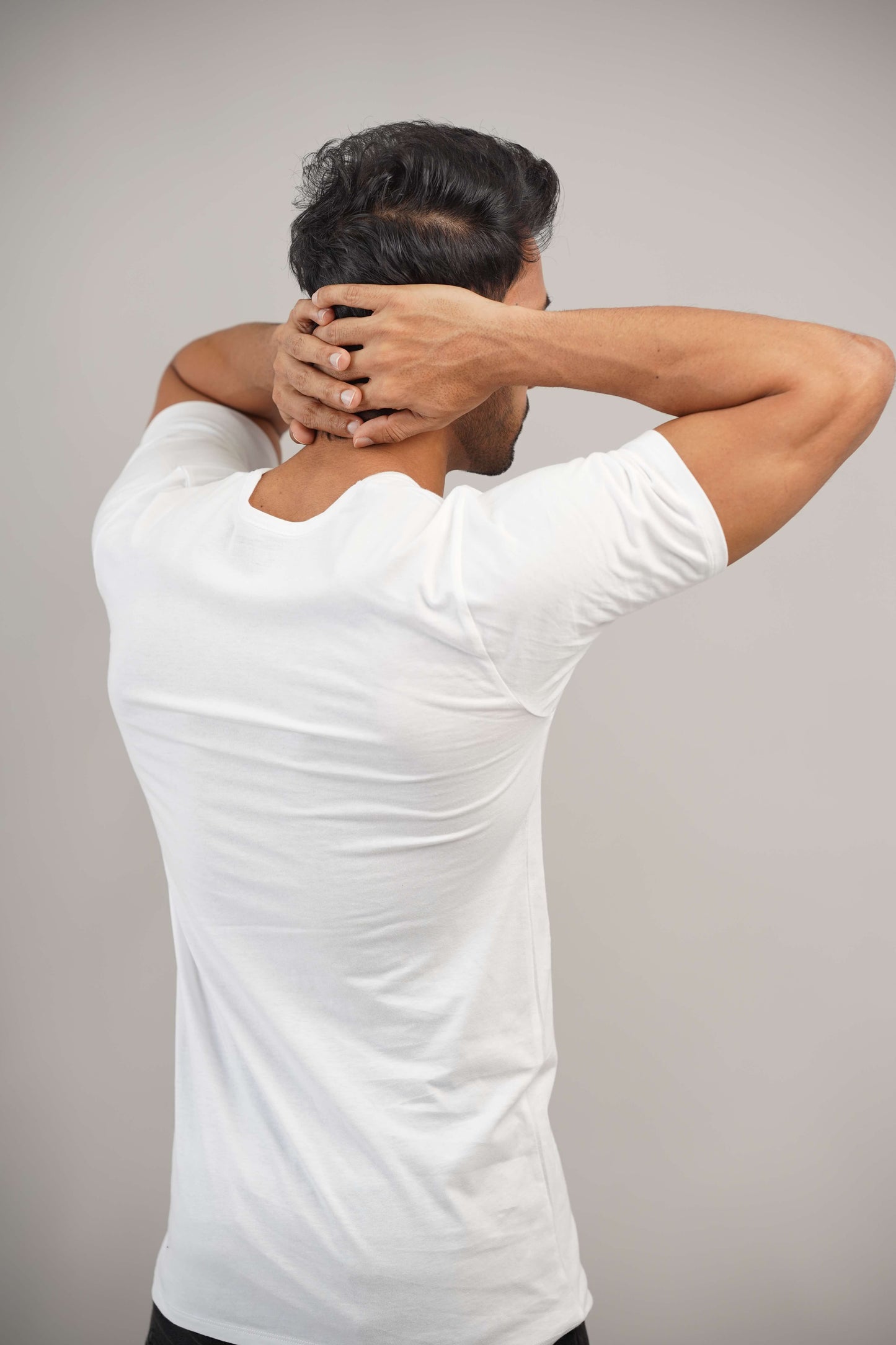 VEST WITH SLEEVE