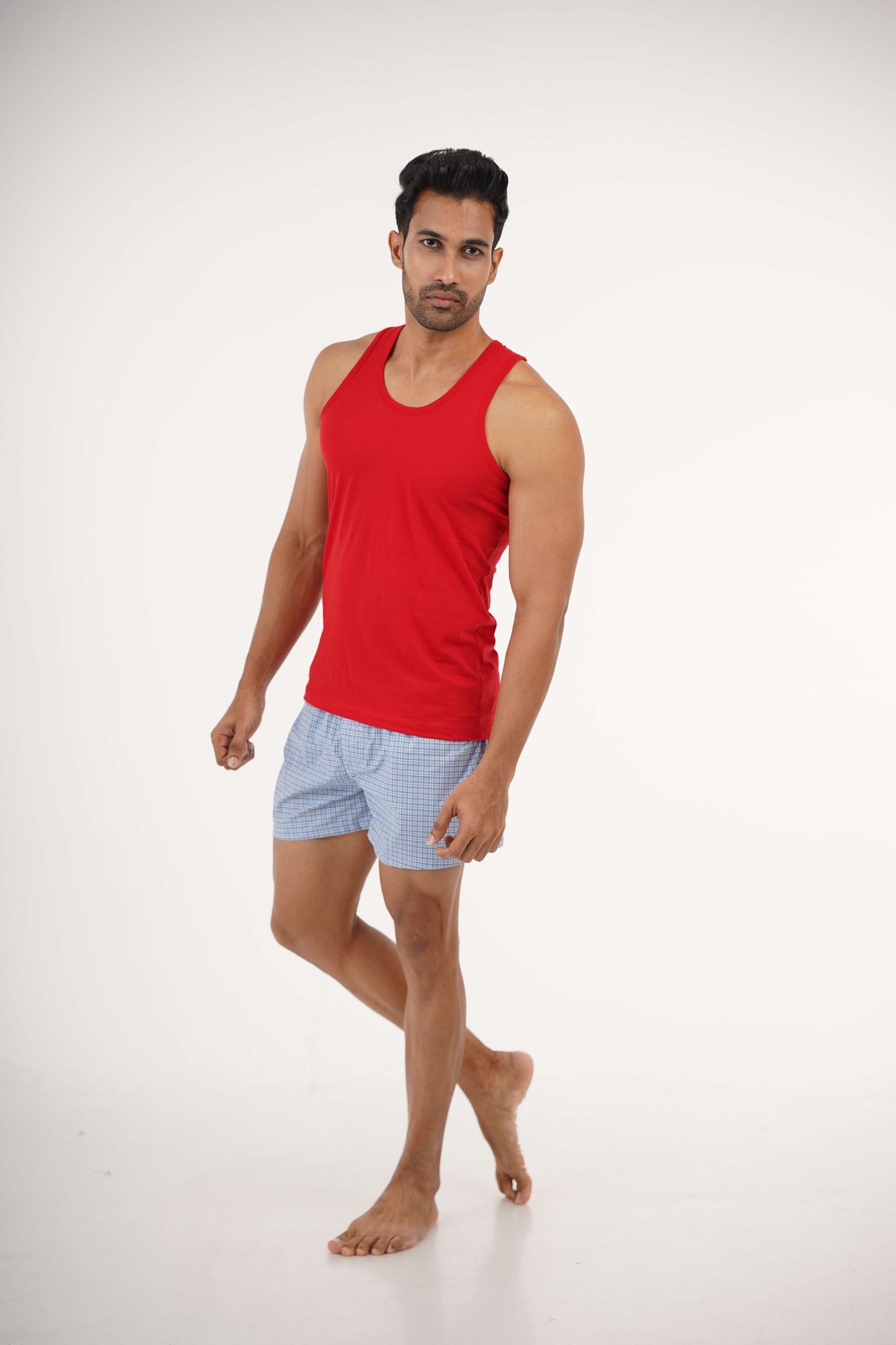 VEST SLEEVE LESS